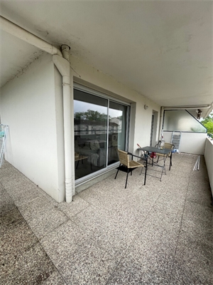 appartement à la vente -   64000  PAU, surface 48,07 m2 vente appartement - APR749598